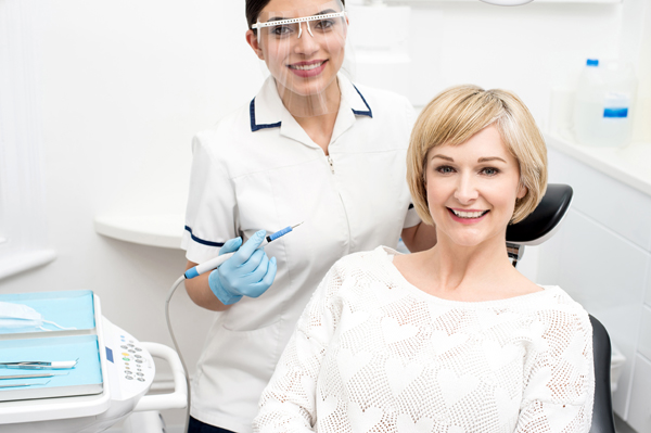 How Cosmetic Dentistry Restores Cracked Teeth
